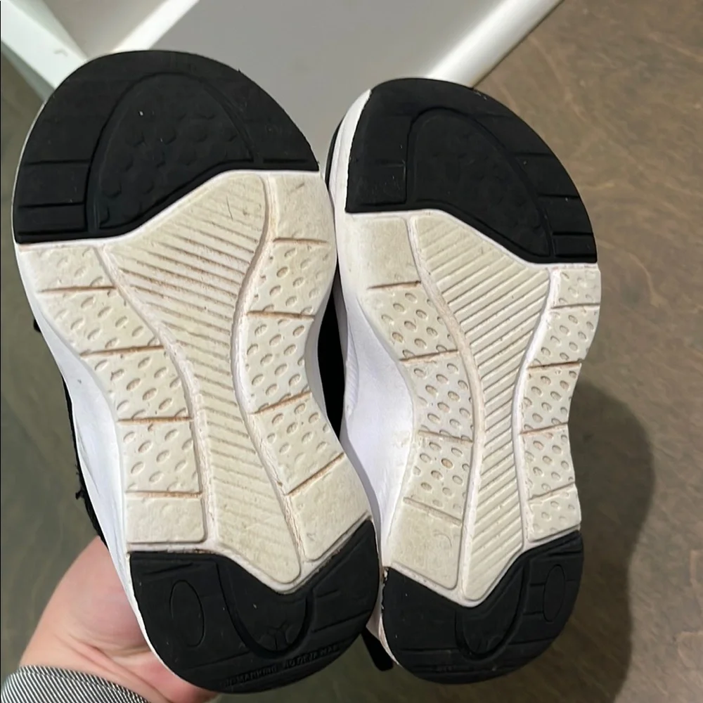 Avia stylish comfortable
